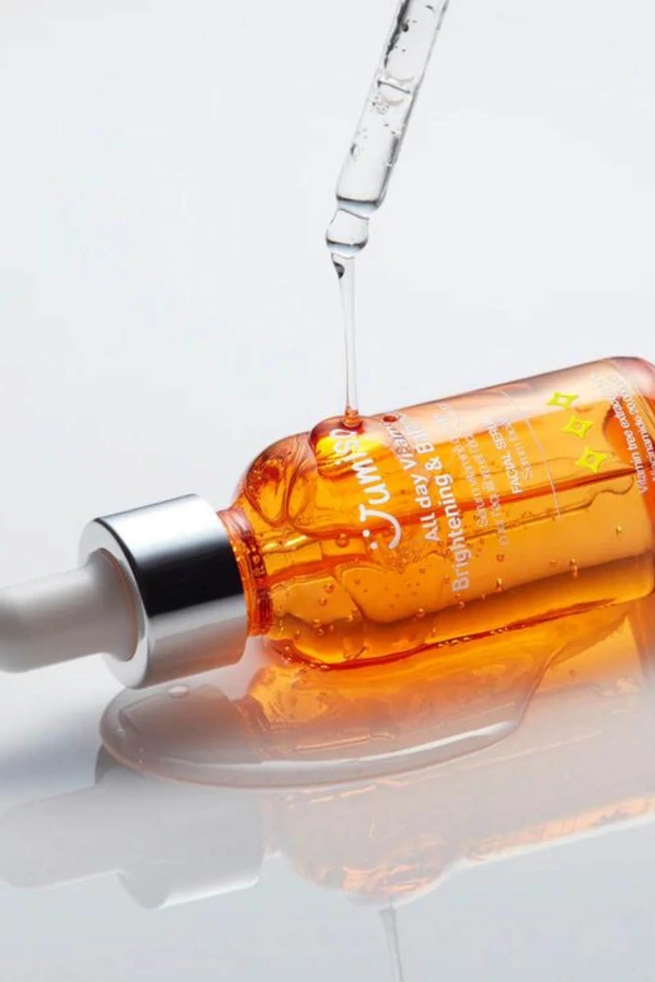 JUMISO All day Vitamin Brightening & Balancing Facial Serum