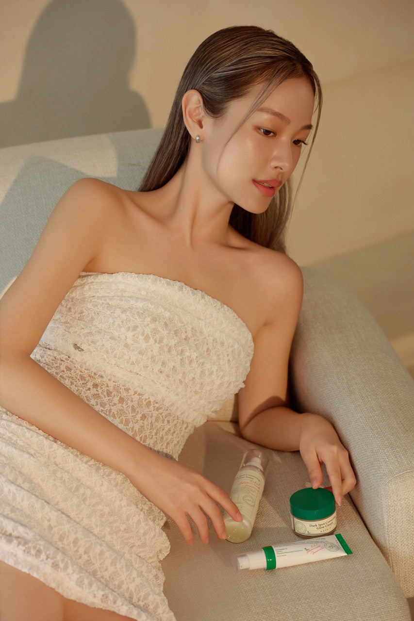 AXIS Y Dark Spot Correcting Glow Toner