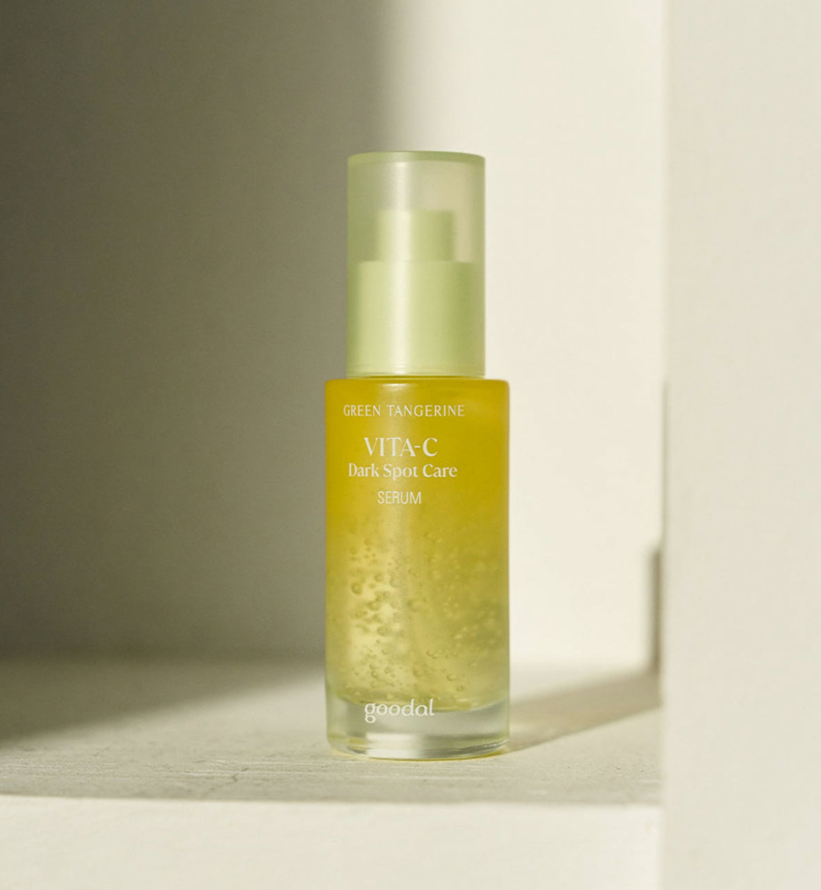 GOODAL Green Tangerine Vita C Dark Spot Serum